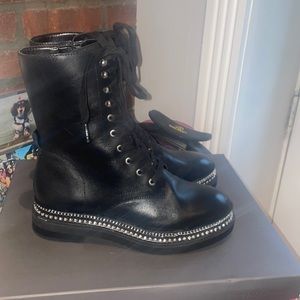 Black Vince Camuto combat boots
